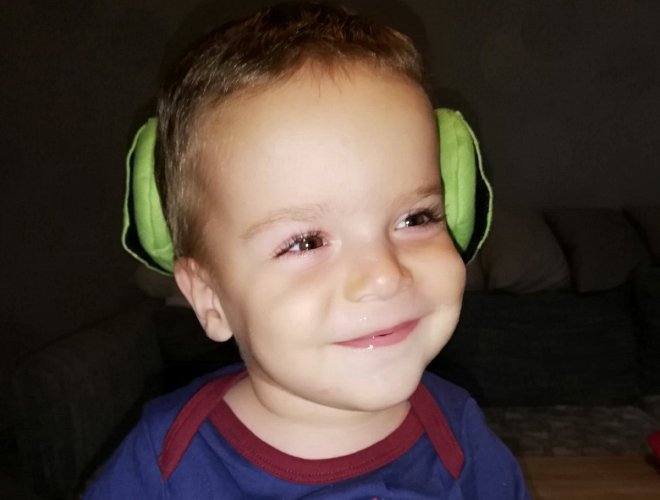 Fotka malého Dénesa, ktorému pomohol Lidl v rámci projektu Od začiatku v dobrých rukách