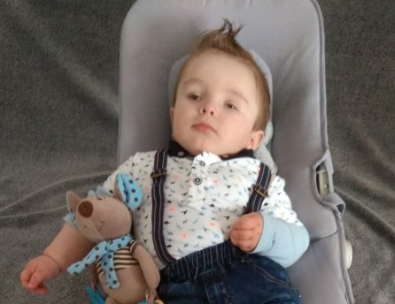 Fotka malého Peťka, ktorému Lidl pomohol v rámci projektu Od začiatku v dobrých rukách