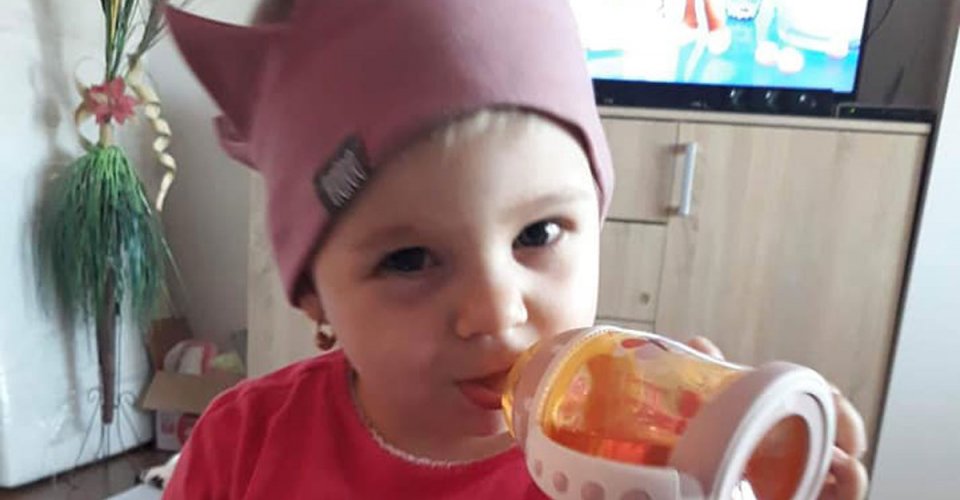 Fotka malej Emily, ktorej pomohol Lidl v rámci projektu Od začiatku v dobrých rukách